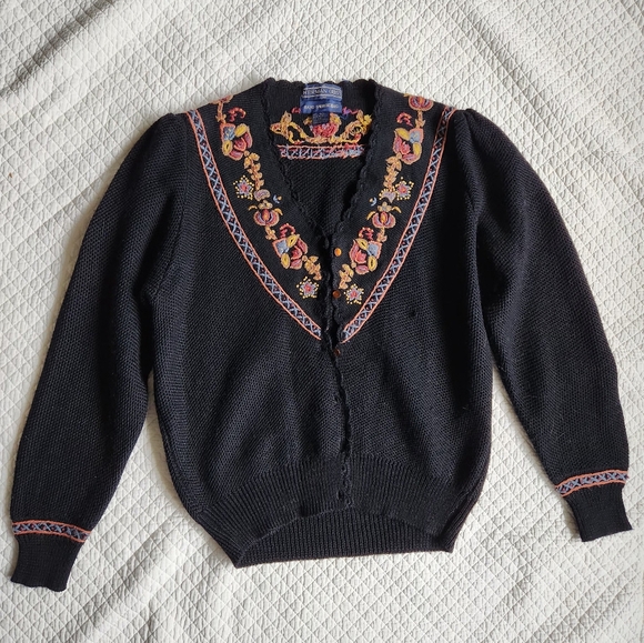 herman geist Sweaters - Vintage embroidered cardigan